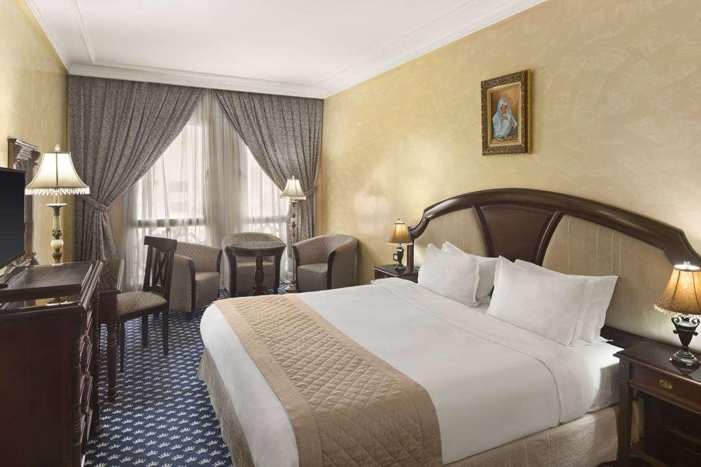 Ramada By Wyndham Fes Ξενοδοχείο Δωμάτιο φωτογραφία