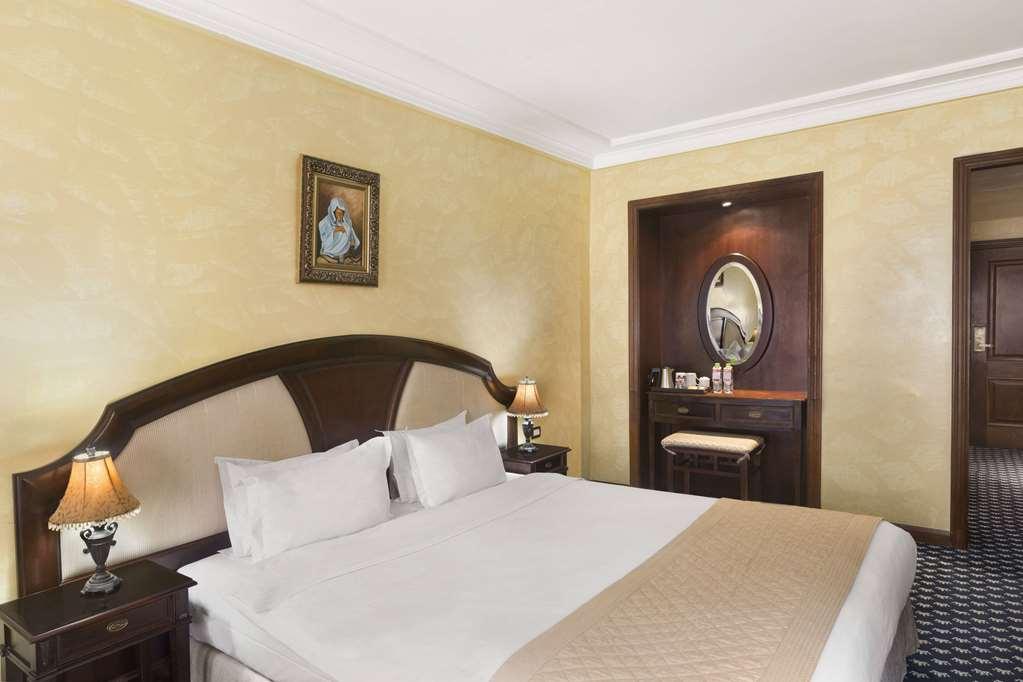 Ramada By Wyndham Fes Ξενοδοχείο Δωμάτιο φωτογραφία